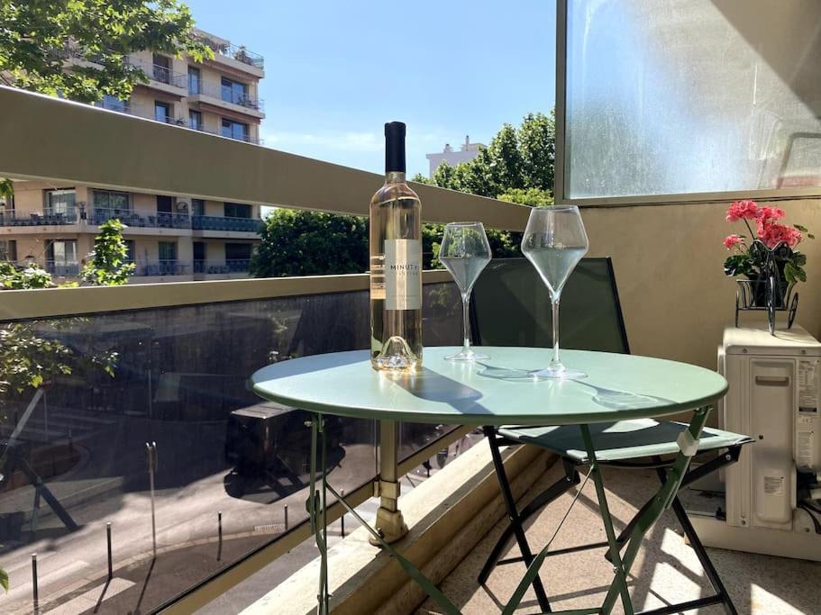 Studio Balcon, Centre Ville, Proximite Plages, Commerces, Restaurants, Musees... Antibes Buitenkant foto