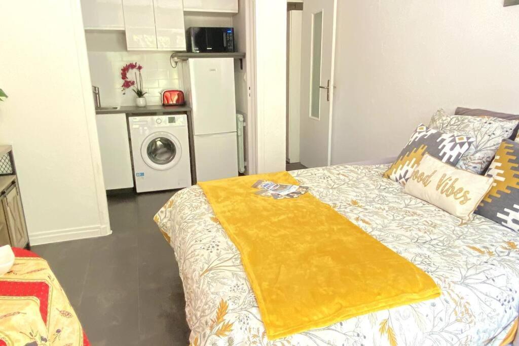 Studio Balcon, Centre Ville, Proximite Plages, Commerces, Restaurants, Musees... Antibes Buitenkant foto