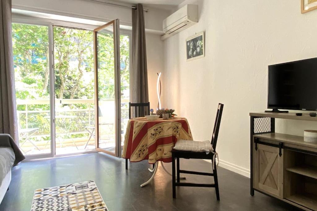Studio Balcon, Centre Ville, Proximite Plages, Commerces, Restaurants, Musees... Antibes Buitenkant foto
